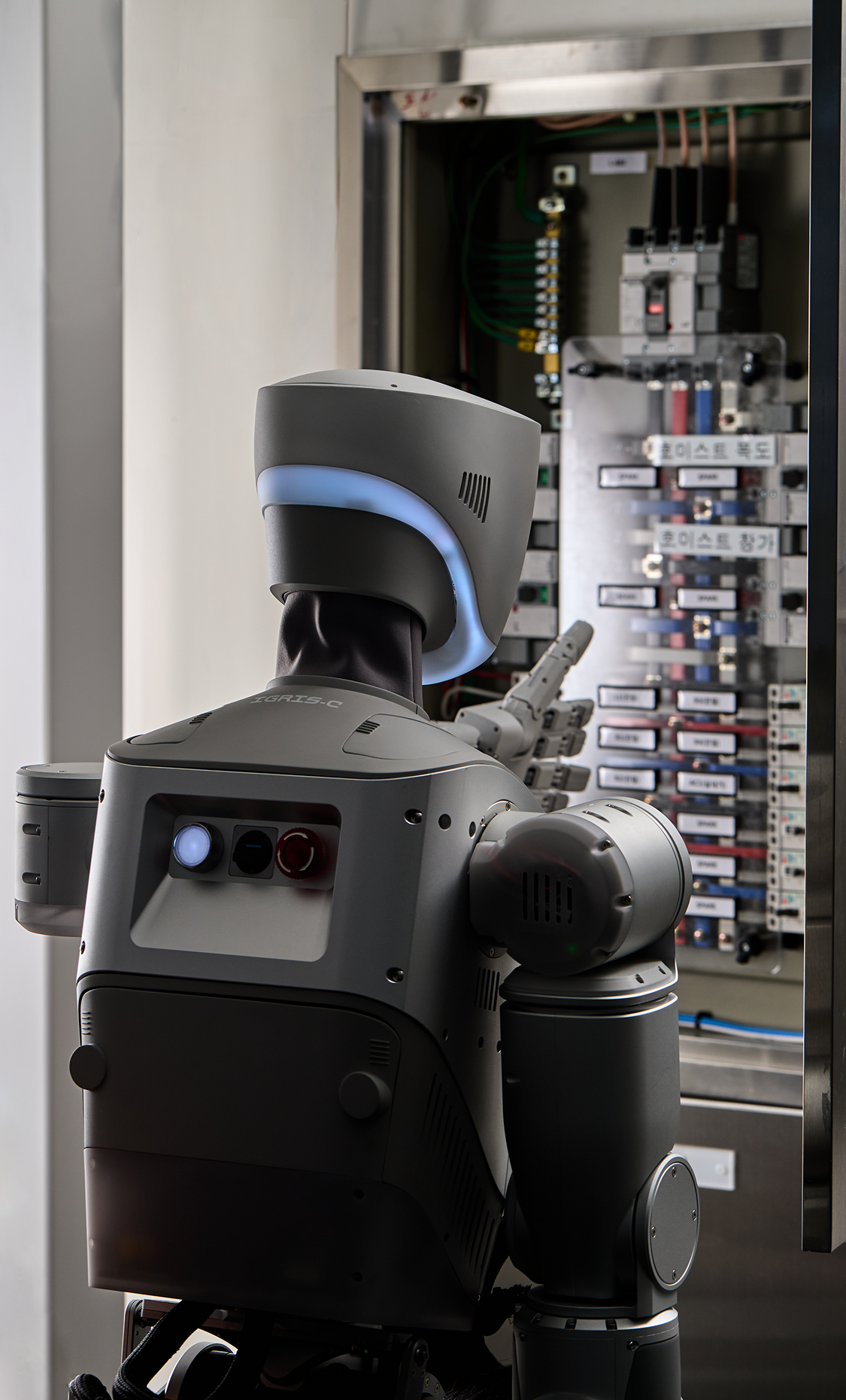 로브로스 IGRIS Robot